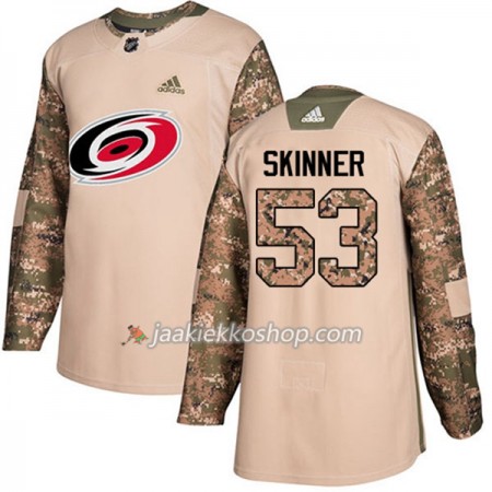 Miehille NHL Carolina Hurricanes Pelipaita Jeff Skinner 53 Adidas 2017-2018 Camo Veterans Day Practice Authentic